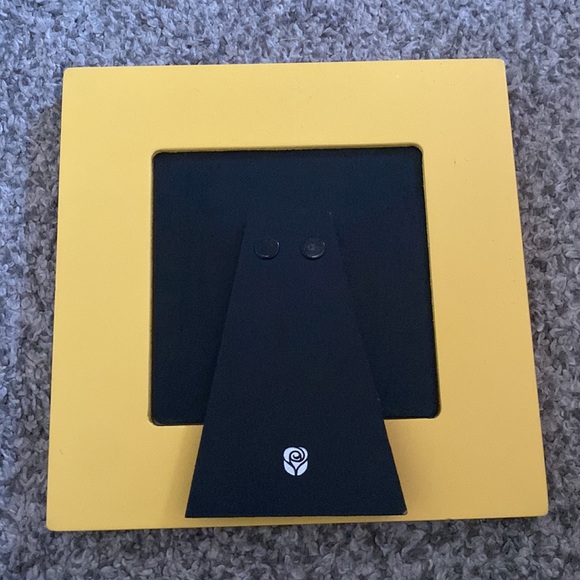 Cute aesthetic polka dot yellow frame - Picture 2 of 6